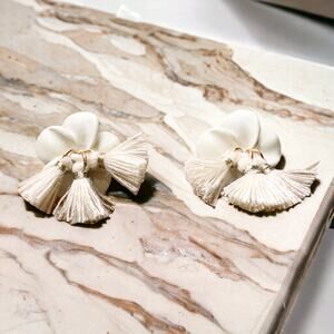 Shiraleah Fleur Flower Tassel Boho Stud Earrings Ivory
